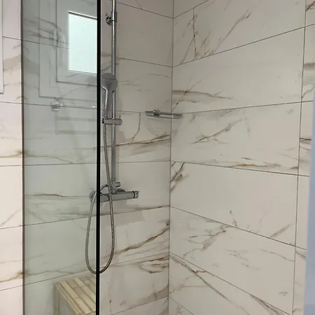 Hotel de apartamente Artemis Vassilikos 3*