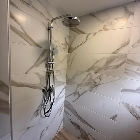 Aparthotel Artemis Vassilikos 3*