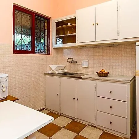 Appart hôtel Artemis Vassilikos 3*