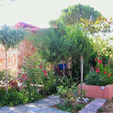 Artemis Vassilikos Aparthotel 3*