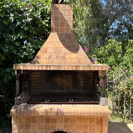 Artemis Vassilikos 公寓式酒店 Vasilikí